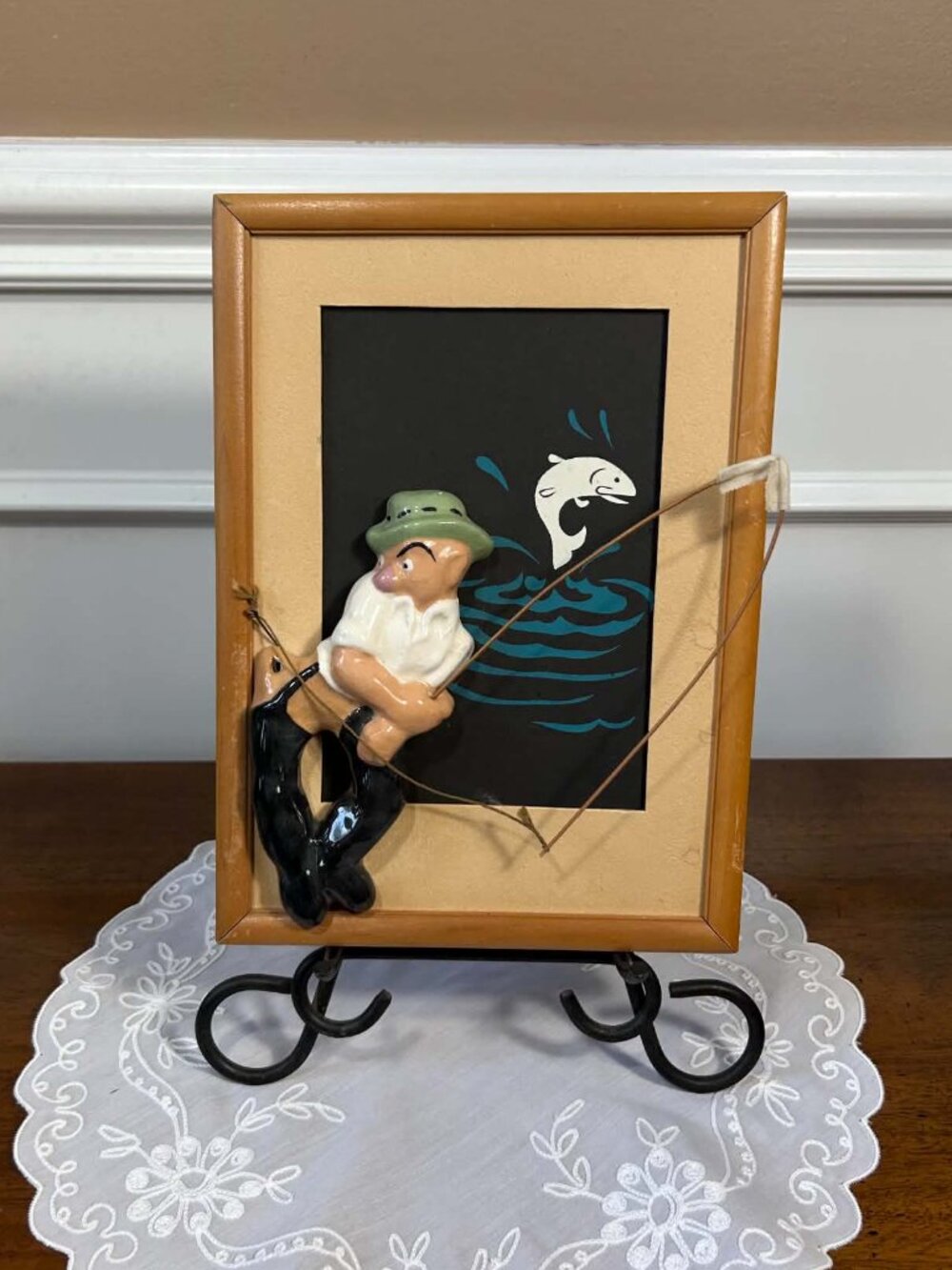 Vintage Artcraft Novelty Co 3D Fisherman Wall Plaque Frame